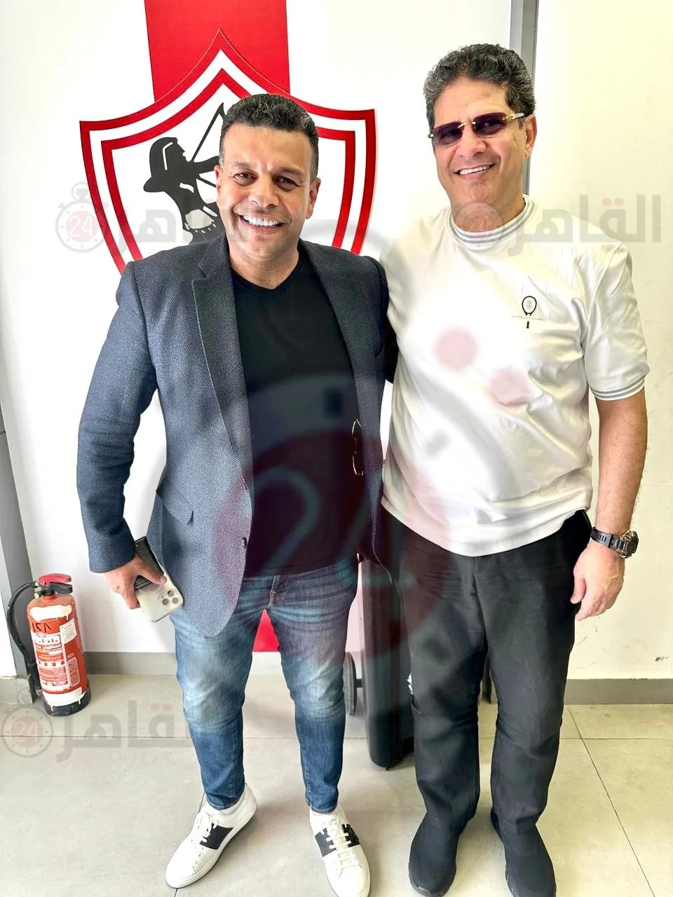 الظهور الأول لـ أيمن الرمادي داخل الزمالك بعد تعيينه مديرًا فنيًا للفريق | صورة الظهور الأول لـ أيمن الرمادي داخل الزمالك بعد تعيينه مديرًا فنيًا للفريق | صورة