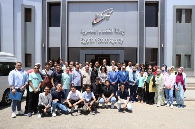«الفضاء المصرية» تستقبل طلاب أسيوط في جولة لاستكشاف أسرار الأقمار الصناعية والتكنولوجيا الفضائية «الفضاء المصرية» تستقبل طلاب أسيوط في جولة لاستكشاف أسرار الأقمار الصناعية والتكنولوجيا الفضائية