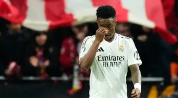 الفيفا وموسيقى الريجي.. هوايات فينيسيوس جونيور المفضلة