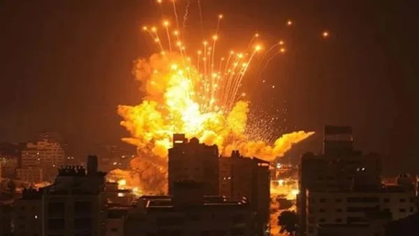 «القاهرة الإخبارية»: 7 غارات أمريكية تستهدف مديرية الحزم في اليمن «القاهرة الإخبارية»: 7 غارات أمريكية تستهدف مديرية الحزم في اليمن