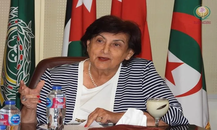 القاهرة تستضيف المؤتمر العام العاشر لمنظمة المرأة العربية القاهرة تستضيف المؤتمر العام العاشر لمنظمة المرأة العربية