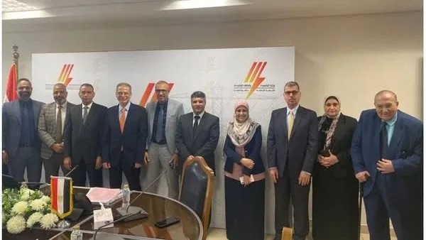 القاهرة لإنتاج الطاقة الكهربائية: أهداف ضخمة تصل إلى 34.6 مليار ك.و.س بحلول 2025/2026 القاهرة لإنتاج الطاقة الكهربائية: أهداف ضخمة تصل إلى 34.6 مليار ك.و.س بحلول 2025/2026