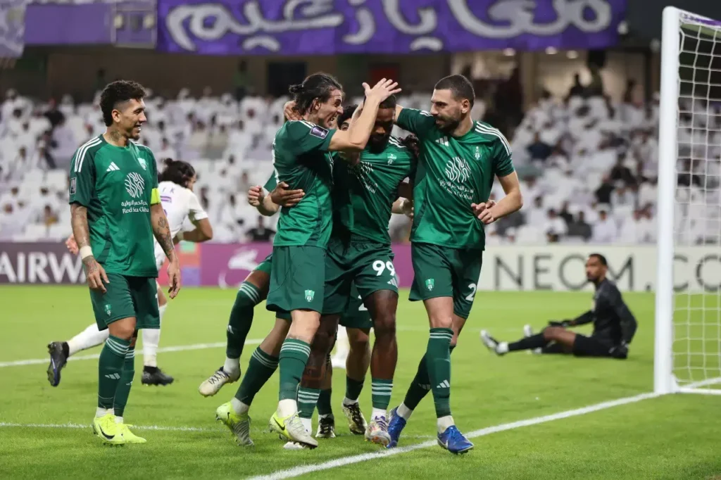 القنوات الناقلة لمباراة الأهلي ضد الشباب في الجولة 31 بالدوري السعودي القنوات الناقلة لمباراة الأهلي ضد الشباب في الجولة 31 بالدوري السعودي