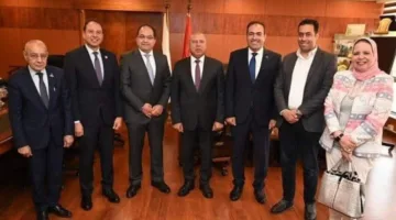 الكتلة البرلمانية لبورسعيد تشيد بقرار الفريق كامل الوزير بشأن شركة النفايات البحرية