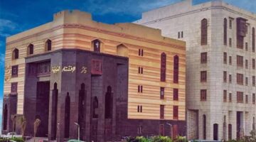 الكلب في البيت.. هل يمنع دخول الملائكة؟ أمين الفتوى يحسم الجدل