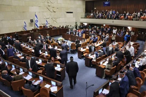 الكنيست يناقش نصا يفرض قيودا على منظمات حقوقية تنتقد الحكومة الكنيست يناقش نصا يفرض قيودا على منظمات حقوقية تنتقد الحكومة