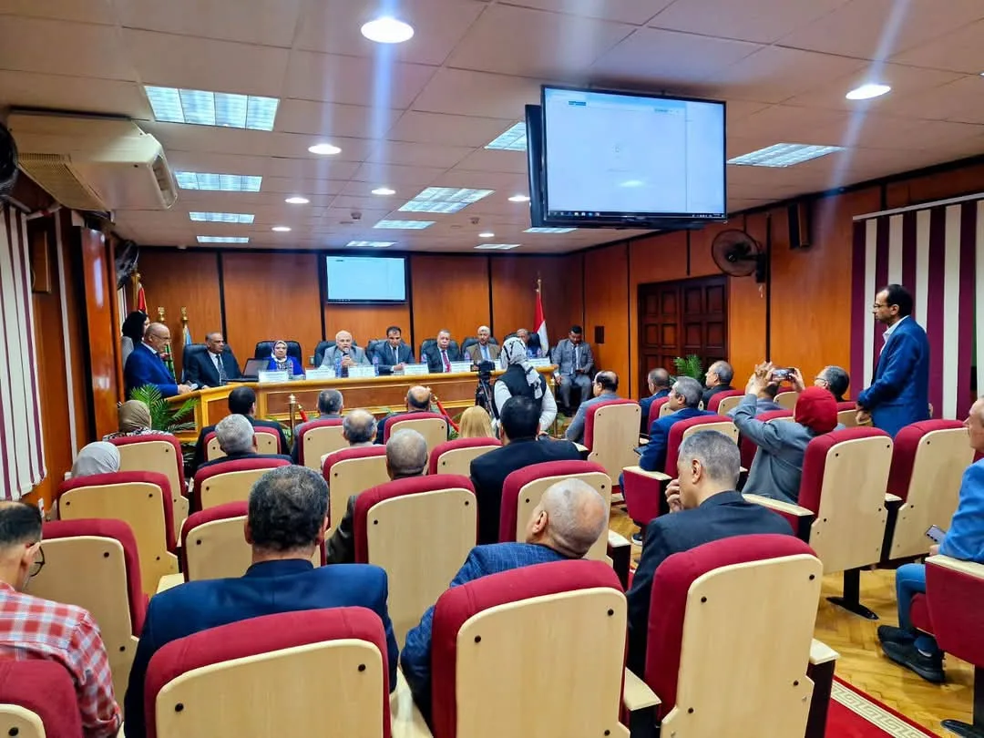 الكهرباء تفتتح العيادات التخصصية بالمنصورة الكهرباء تفتتح العيادات التخصصية بالمنصورة