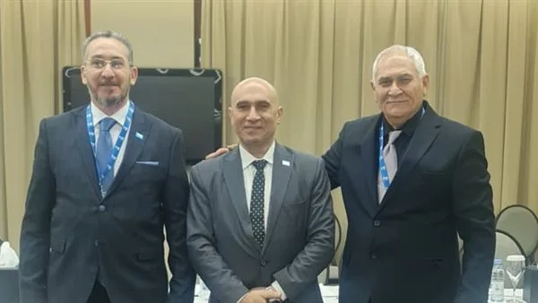 اللجنة الأولمبية تقدم التهنئة لمحمد عبدالمقصود بعد حصوله على عضوية اللجنة التنفيذية لرفع الأثقال