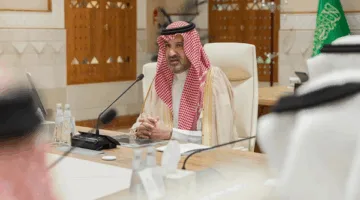 اللجنة العليا المشرفة على مشروع “تاريخ الحج والحرمين الشريفين” تعقد أول اجتماعاتها