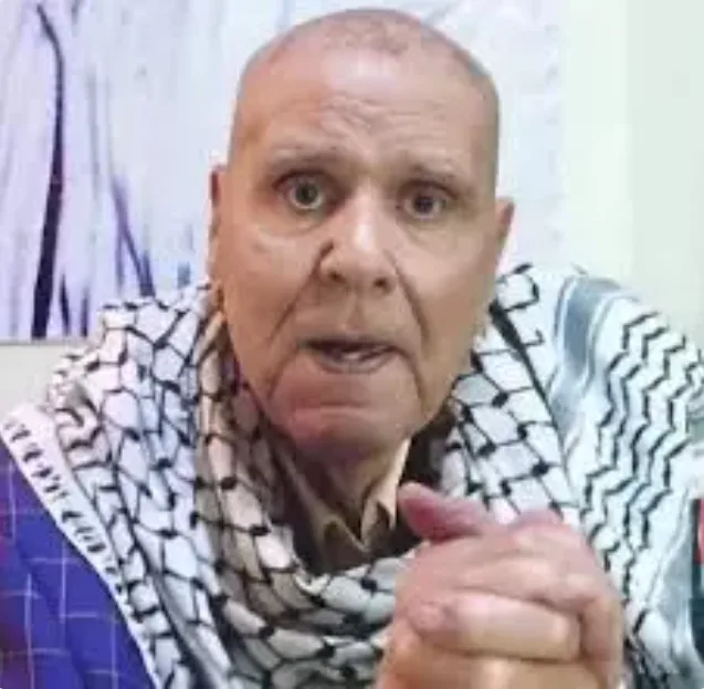 اللحظات الأخيرة في حياة نعيم عيسى.. تلقى طعامه عبر الأجهزة اللحظات الأخيرة في حياة نعيم عيسى.. تلقى طعامه عبر الأجهزة