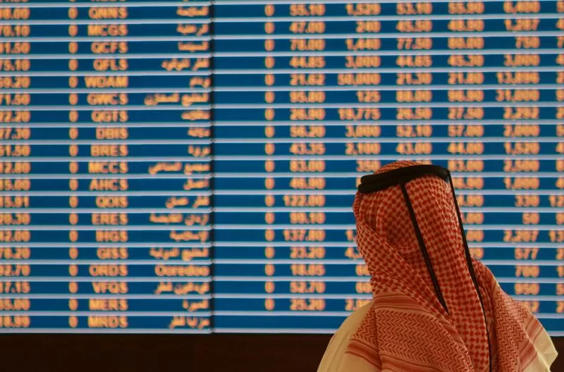 اللون الأخضر ي dominate أداء غالبية مؤشرات البورصات الخليجية، فيما يسجل مؤشر البحرين اتجاهاً مختلفاً. اللون الأخضر ي dominate أداء غالبية مؤشرات البورصات الخليجية، فيما يسجل مؤشر البحرين اتجاهاً مختلفاً.