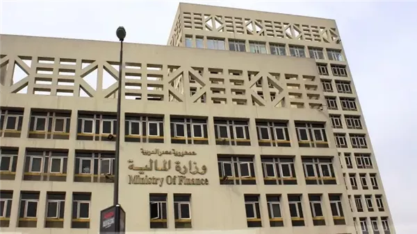 المالية تفصل ضريبة القيمة المضافة عن قيمة مشتريات قطاعات الحديد والألومنيوم والنحاس المالية تفصل ضريبة القيمة المضافة عن قيمة مشتريات قطاعات الحديد والألومنيوم والنحاس