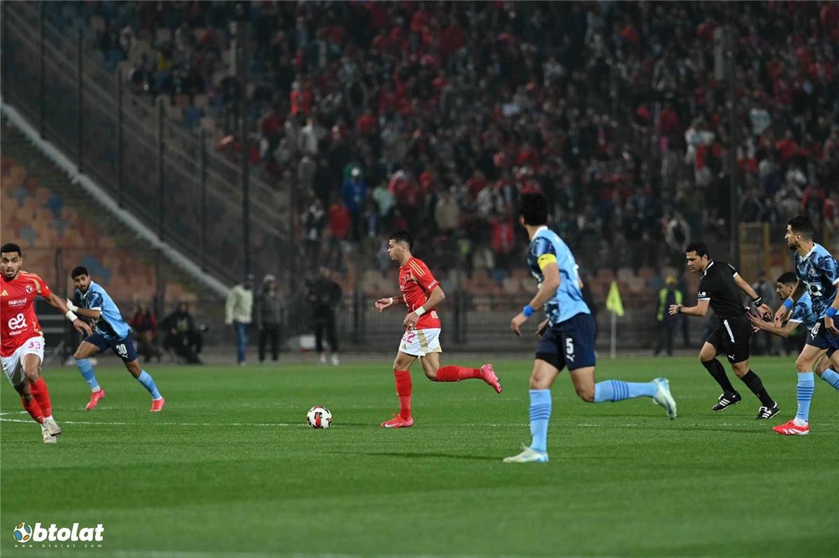 المباريات المتبقية لـ الأهلي وبيراميدز في الدوري المصري 2024-2025 المباريات المتبقية لـ الأهلي وبيراميدز في الدوري المصري 2024-2025
