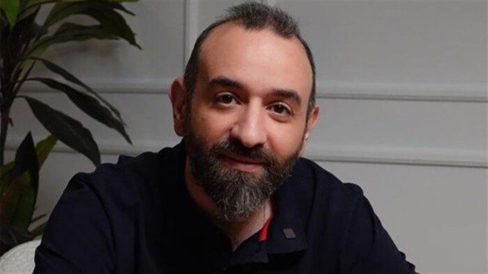 المخرج عمرو سلامة: موهبة محمد رمضان تفوق الأفلام التي أداها. المخرج عمرو سلامة: موهبة محمد رمضان تفوق الأفلام التي أداها.