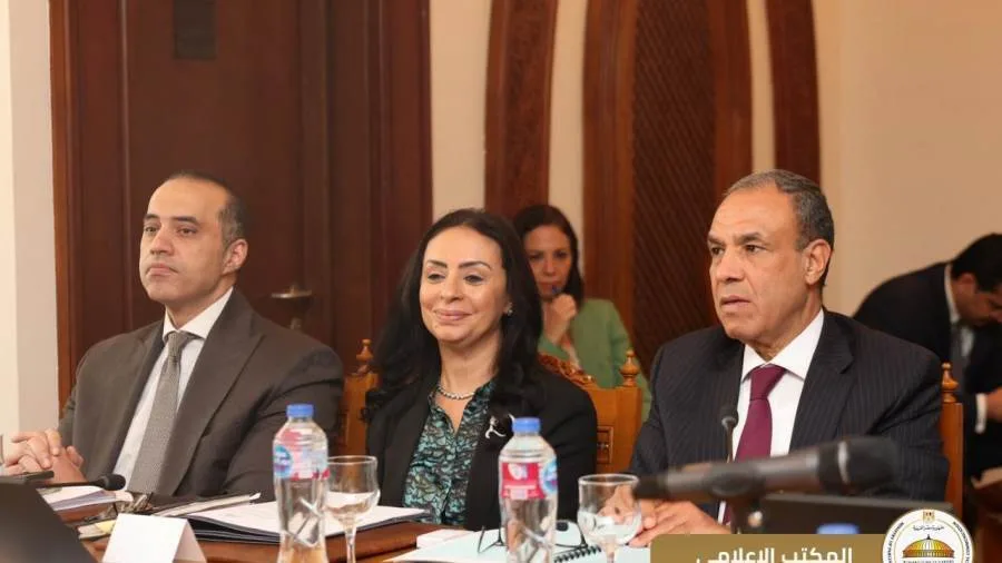 المستشار محمود فوزي يشارك في ثاني جلسات الاجتماع الرابع للجنة العليا الدائمة لحقوق الإنسان المستشار محمود فوزي يشارك في ثاني جلسات الاجتماع الرابع للجنة العليا الدائمة لحقوق الإنسان