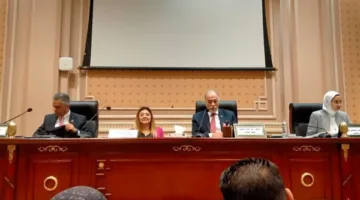 المشرف العام على القومي للأشخاص ذوي الإعاقة تشارك في اجتماع لجنة التضامن بالنواب لمناقشة مشروع موازنة المجلس