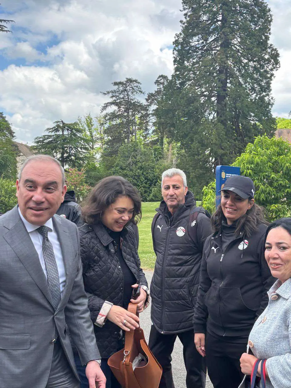 المنتخب الوطنى للكرة النسائية تحت 20 عاما يخوض المران الأول في فرنسا المنتخب الوطنى للكرة النسائية تحت 20 عاما يخوض المران الأول في فرنسا
