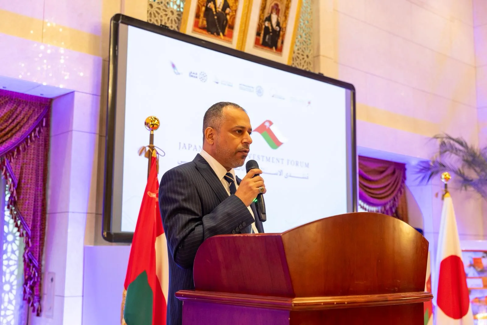 المنتدى العماني الياباني للاستثمار يعرض إمكانيات التعاون وتعزيز الشراكة المنتدى العماني الياباني للاستثمار يعرض إمكانيات التعاون وتعزيز الشراكة