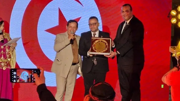 المهرجان الدولي للمونودراما بقرطاج يكرم المخرج مازن الغرباوي بدروته السابعة المهرجان الدولي للمونودراما بقرطاج يكرم المخرج مازن الغرباوي بدروته السابعة