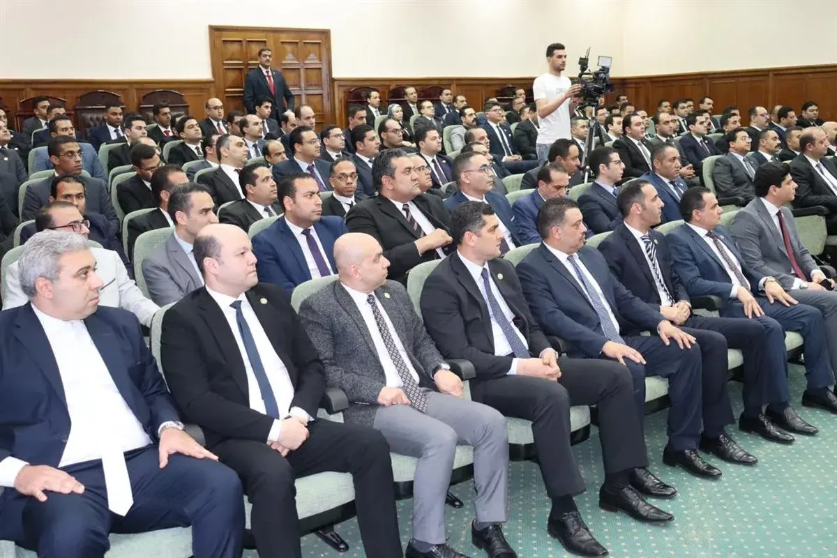 النائب العام يلتقى بأعضاء النيابة العامة وموظفيها بدائرة نيابة استئناف المنصورة النائب العام يلتقى بأعضاء النيابة العامة وموظفيها بدائرة نيابة استئناف المنصورة