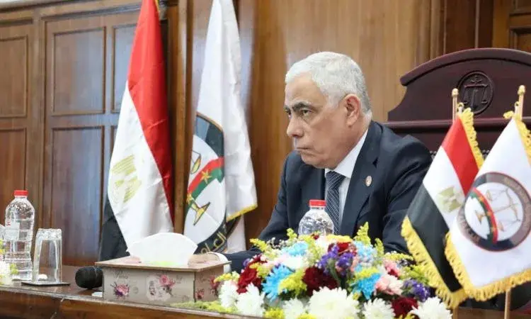 النائب العام يلتقي بأعضاء النيابة وموظفيها بدائرة نيابة استئناف المنصورة النائب العام يلتقي بأعضاء النيابة وموظفيها بدائرة نيابة استئناف المنصورة