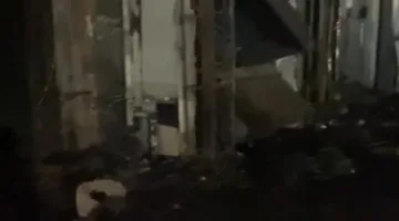 النار أكلت كل حاجة.. آثار مروعة لحريق مطعم سيتي كريب ومحل أحذية مجاور بميدان سفير