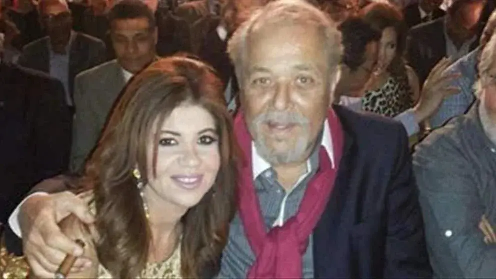 النجمات تدعمن بوسي شلبي في أزمتها مع عائلة محمود عبد العزيز النجمات تدعمن بوسي شلبي في أزمتها مع عائلة محمود عبد العزيز