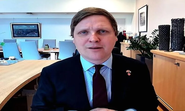 النرويج: إسرائيل تُحدث “سابقة مقلقة” في خرق قوانين حقوق الإنسان في غزة النرويج: إسرائيل تُحدث “سابقة مقلقة” في خرق قوانين حقوق الإنسان في غزة