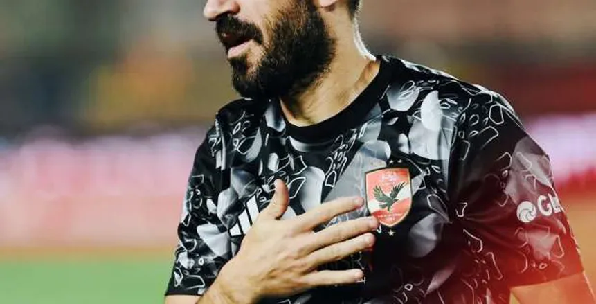 النشرة الرياضية: الأهلي يرد على معلول ورفض نجم الأحمر الانضمام للزمالك وبيان من بيراميدز النشرة الرياضية: الأهلي يرد على معلول ورفض نجم الأحمر الانضمام للزمالك وبيان من بيراميدز