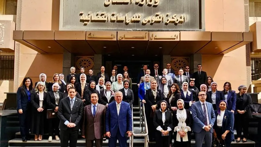 النيابة الإدارية تُنهي البرنامج التدريبي حول مبادئ وقوانين القضاء النيابة الإدارية تُنهي البرنامج التدريبي حول مبادئ وقوانين القضاء