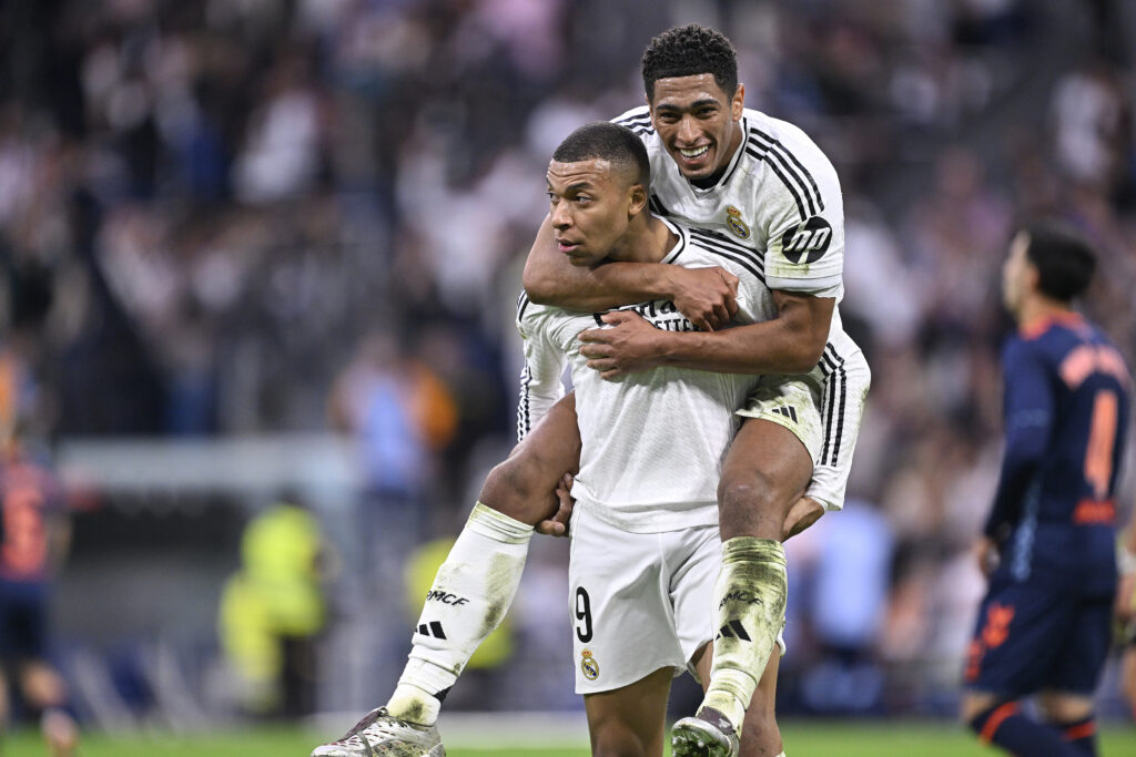 أنشيلوتي يستقر على تشكيل ريال مدريد في الكلاسيكو أنشيلوتي يستقر على تشكيل ريال مدريد في الكلاسيكو