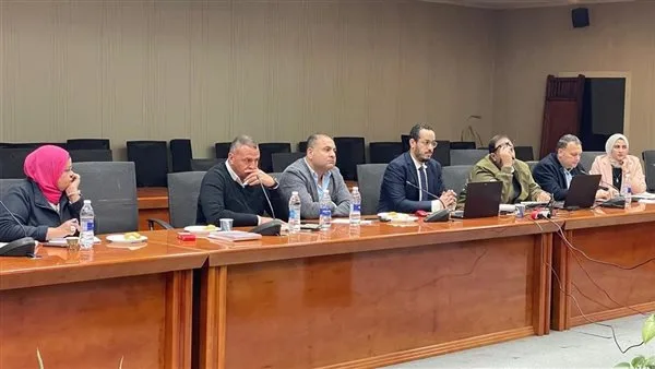 الهيئة التصديرية للأثاث تستكشف الاستراتيجيات العالمية وتعمل على جذب وفود المشترين