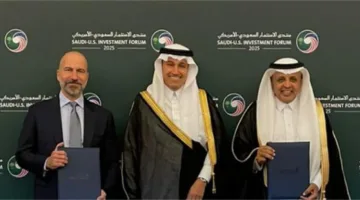 الهيئة العامة للنقل وأوبر تتفقان على شراكة استراتيجية لإدخال المركبات الذاتية القيادة في المملكة