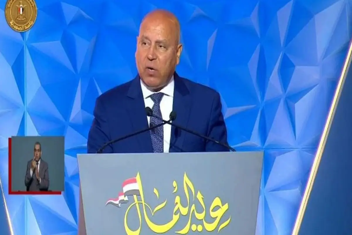 الوزير: إنشاء 4382 مصنعًا بنسبة نمو 6.4 % منذ 3 يوليو 2024 الوزير: إنشاء 4382 مصنعًا بنسبة نمو 6.4 % منذ 3 يوليو 2024