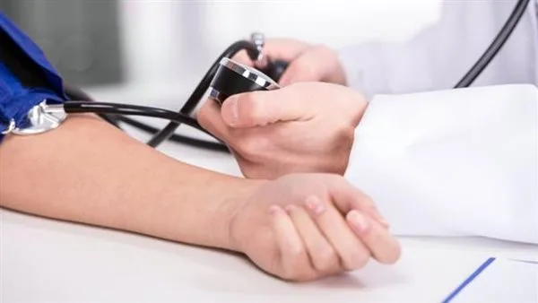 الوقاية من الأمراض المزمنة.. خطوات بسيطة تصنع فارقًا كبيرًا الوقاية من الأمراض المزمنة.. خطوات بسيطة تصنع فارقًا كبيرًا
