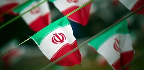 انتهاء الجولة الرابعة من المفاوضات بين إيران والولايات المتحدة بشأن البرنامج النووي: تقدم غير متوقع وتصريحات إيجابية وجولة حاسمة قادمة. انتهاء الجولة الرابعة من المفاوضات بين إيران والولايات المتحدة بشأن البرنامج النووي: تقدم غير متوقع وتصريحات إيجابية وجولة حاسمة قادمة.