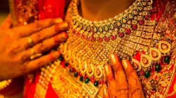أسعار الذهب في عمان تشهد استقراراً اليوم، وعيار 21 يصل إلى 34.575 ريال عند انتهاء الصفقات.