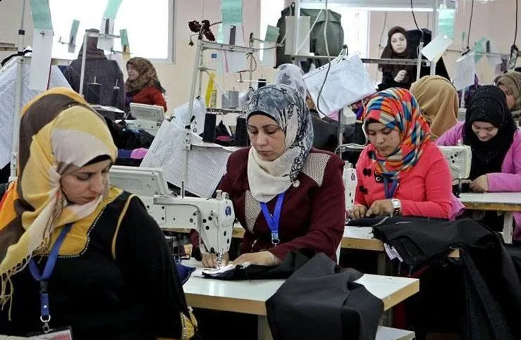 انخفاض معدل البطالة إلى 6.3% في الربع الأول من عام 2025. انخفاض معدل البطالة إلى 6.3% في الربع الأول من عام 2025.
