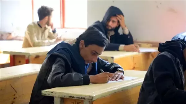 انطلاق امتحانات الثانوية العامة بالعام المقبل 20 يونيو 2026.. والدبلومات الفنية 31 مايو انطلاق امتحانات الثانوية العامة بالعام المقبل 20 يونيو 2026.. والدبلومات الفنية 31 مايو