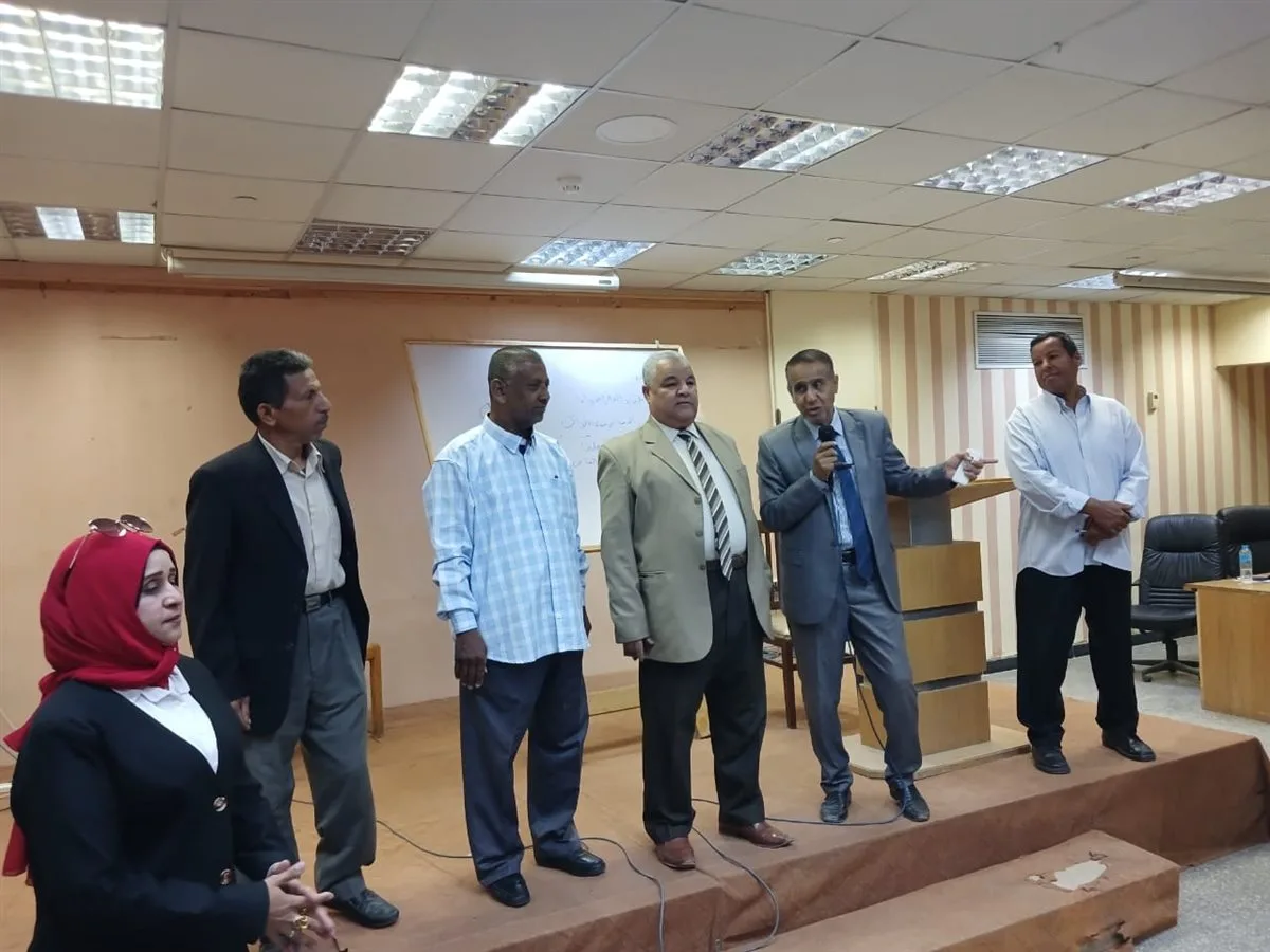 انطلاق قوافل المراجعة النهائية المجانية لدعم طلاب الشهادة الإعدادية بالأقصر انطلاق قوافل المراجعة النهائية المجانية لدعم طلاب الشهادة الإعدادية بالأقصر