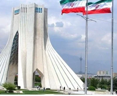 اتهام ثلاثة إيرانيين بالتجسس في بريطانيا واستدعاء إيران للقائم بالأعمال البريطاني، ولندن تفعل الشيء نفسه. اتهام ثلاثة إيرانيين بالتجسس في بريطانيا واستدعاء إيران للقائم بالأعمال البريطاني، ولندن تفعل الشيء نفسه.