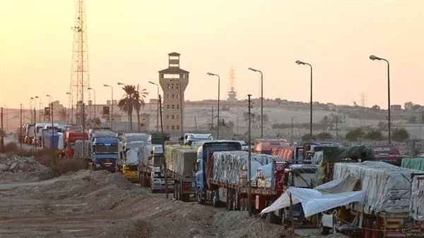 باحث سياسي: إسرائيل تسعى لإهانة الفلسطينيين من خلال السيطرة على المساعدات باحث سياسي: إسرائيل تسعى لإهانة الفلسطينيين من خلال السيطرة على المساعدات