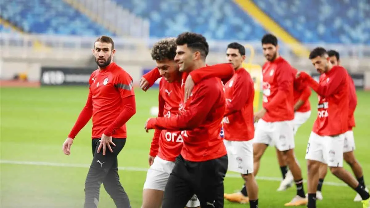 باركلي: إمام عاشور يكشف عن حديثه مع لاعب الزمالك بعد الفوز بالدوري باركلي: إمام عاشور يكشف عن حديثه مع لاعب الزمالك بعد الفوز بالدوري