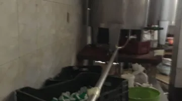 بالصور.. ضبط مصنع بير سلم ينتج مشروبات غازية مقلدة في الغربية