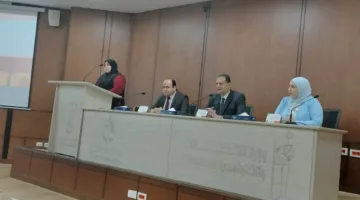بالصور..تكريم الطلاب خريجي التدريب الشتوي بمعهد تكنولوجيا المعلومات بجامعة دمنهور