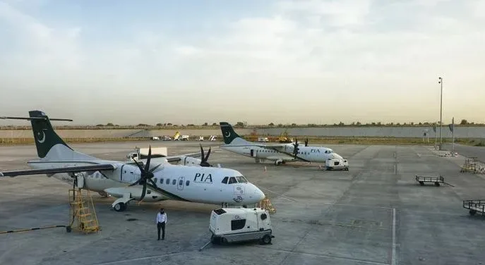 باكستان تغلق مجالها الجوي أمام كافة الرحلات الجوية باكستان تغلق مجالها الجوي أمام كافة الرحلات الجوية