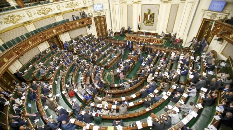 بتعاون الحكومة والبرلمان: تشريع حديث لرفع الأجور وتعزيز جودة الحياة