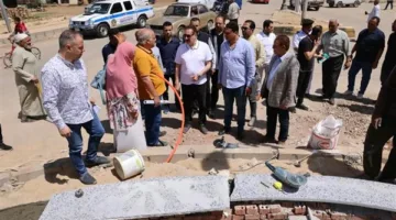 بتكلفة 50 مليون جنيهًا.. محافظ المنوفية يتابع رصف طريق 21 بأشمون