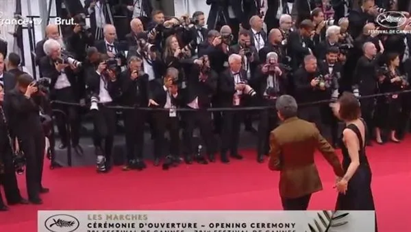 بث مباشر: انطلاق حفل افتتاح الدورة الثامنة والسبعين لمهرجان كان السينمائي الدولي بث مباشر: انطلاق حفل افتتاح الدورة الثامنة والسبعين لمهرجان كان السينمائي الدولي
