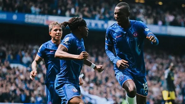 تشيلسي revived its European hopes with a valuable victory over Manchester United in the Premier League. تشيلسي revived its European hopes with a valuable victory over Manchester United in the Premier League.